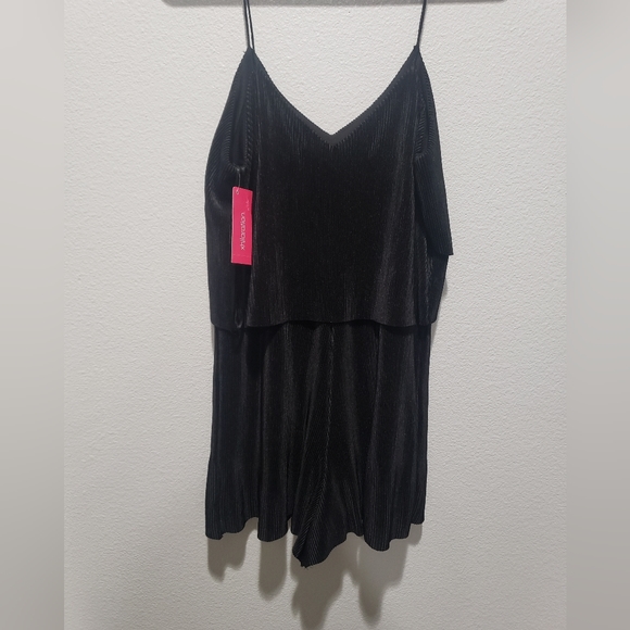 Juniors romper - Picture 1 of 5